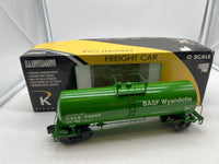 K-Line k6332-8011  BASF Wyandotte Classic Caustic Soda Aluminum Tank Car O SCALE Like New
