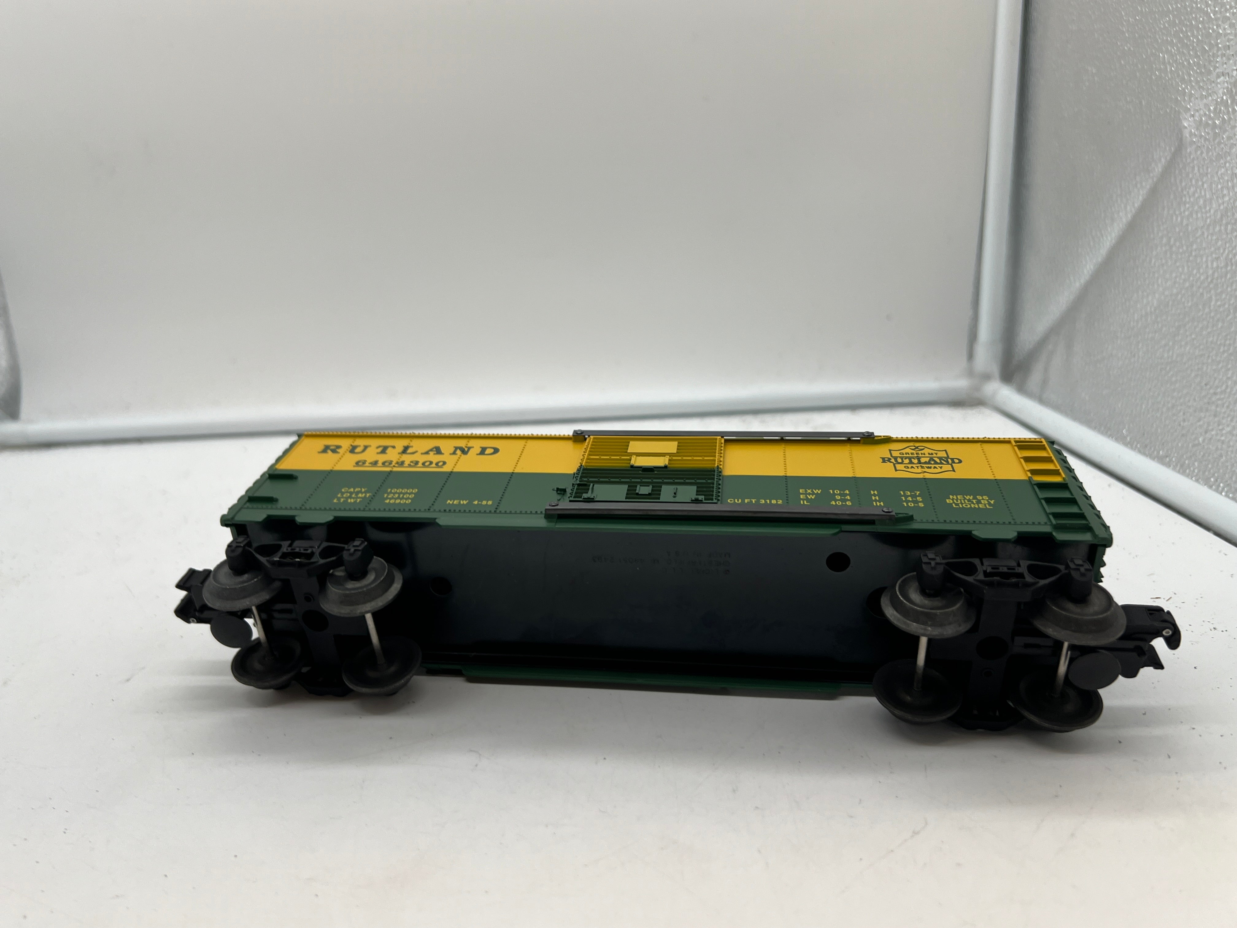 D1563DF3-D7CC-4158-BCAB-