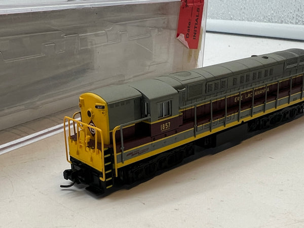 ATLAS 49503 Fairbanks-Morse Trainmaster Erie Lackawanna #1857 DCC ready N SCALE Used Excellent