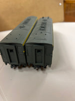 HO Scale Bargain Engine 76 Jersey Central Set of 2 Diesel Engines NONPOWERED Used VG