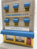 MTH Railking 30-90155 Hubie Skreimen D.D.S. dentist 3-Story City Building w/Fire Escape & Blinking Sign - Hubie Skreimen D.D.S. O SCALE Like New