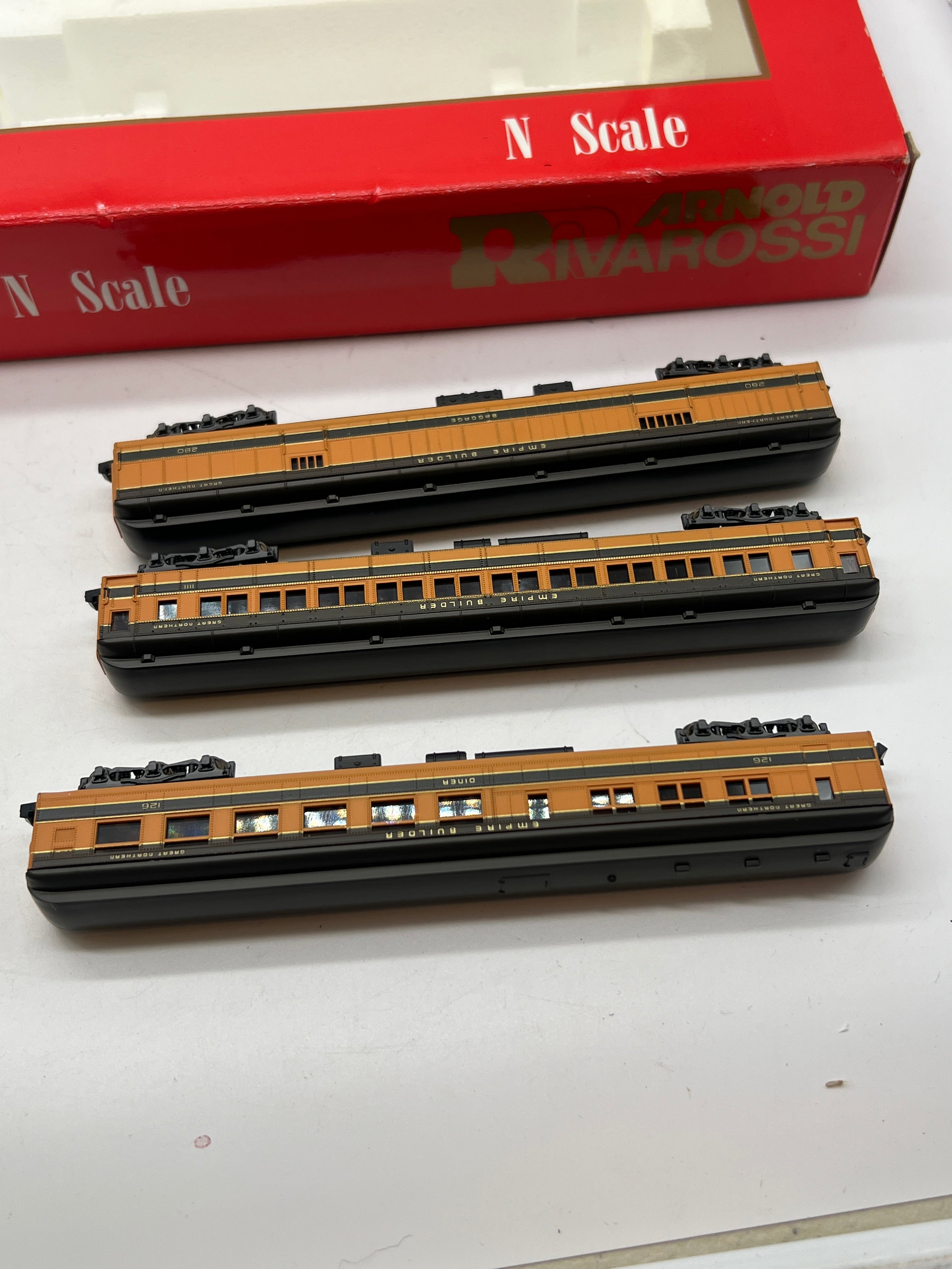 Arnold Rivarossi 0536 Great Northern GN Empire Builder Passenger Car S