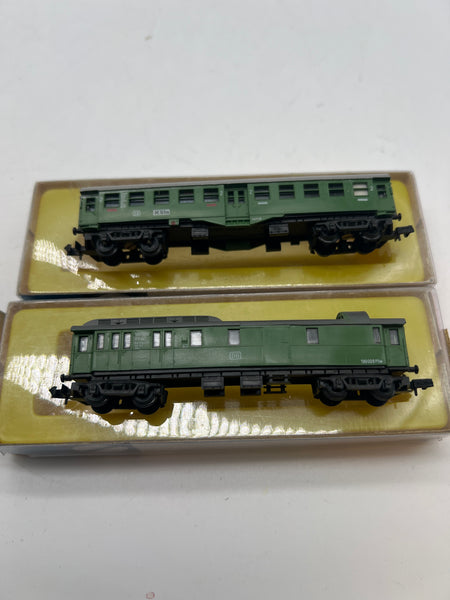 Arnold rapido Sset of 2 0314 passenger wagon DB German N SCALE Used Excellent