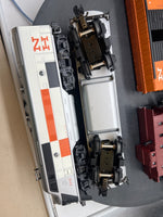 Lionel Postwar Celebration (remake) 6-38324 #2507W NEW HAVEN F3 DIESEL FREIGHT SET (CONVENTIONAL PWR & DMY A #2242) O SCALE Like New