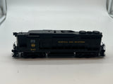 Walthers Proto 920-48861 NORFOLK & WESTERN GP30 #540 Diesel Locomotive HO Scale Like New
