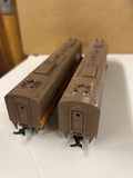 HO Scale Bargain Engine 49 Illinois Central Set of 2 Diesel Engines 1 Pwd 1 NonPwd Used Good