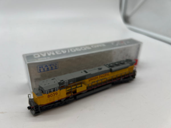 Kato 176-5609 UP Union Pacific SD90/43MAC Diesel Locomotive #8039 DC N Scale Like New