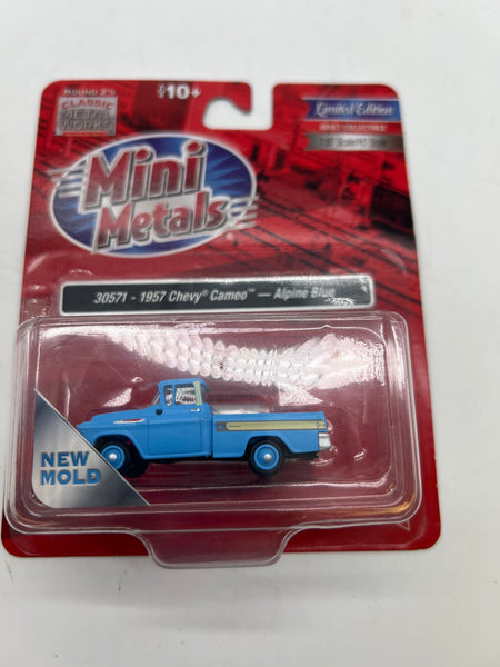 mini metals 1957 chevy cameo pickup 30571 Ho scale  NEW