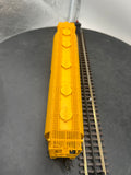 Atlas 6332-4 ACF 6 BAY CYLINDRICAL HOPPER - Chesapeakea & OHIO  Chessie #835040 3 RL  O SCALE Like New