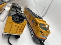 MTH Premier MT-2124LP Union Pacific UP Gas Turbine Diesels Engine set O SCALE Like New Damaged Box