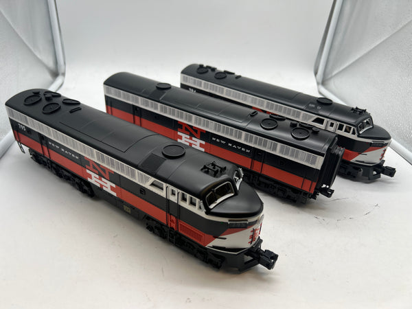MTH Premier 20-2415-1 New Haven C-Liner Diesel Engine - NH Cab Nos.: A Units 794 & 795 With Proto-Sound 2.0 O SCALE Like New