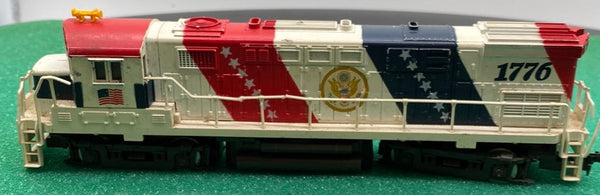 HO Scale Bargain Engine 18 Bicentennial 176 HO SCALE USED