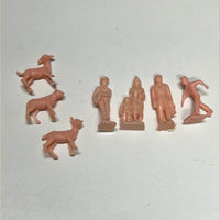 O Scale figure pack 2 Unpainted USED