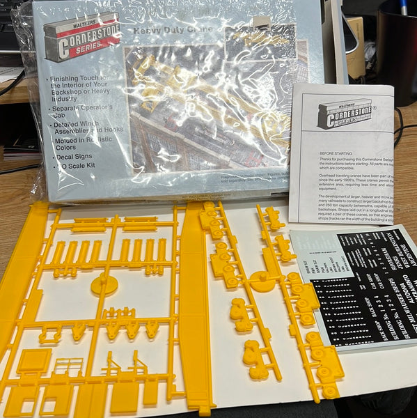 Walthers Cornerstone Series 933-3150 Heavy Duty Crane Model Kit Opened Box HO SCALE