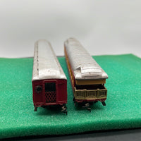 HO Scale Bargain Car Pack 128:  Midway Royal American Shows Passenger Cars 2 Pack HO SCALE USED
