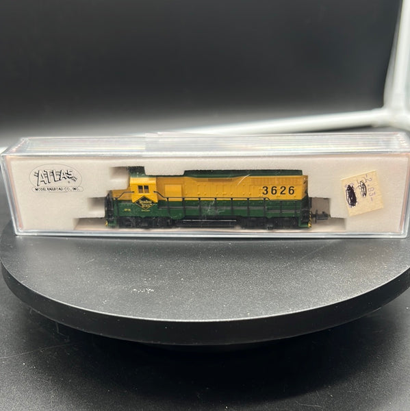 Atlas (made by Kato) 4639 Reading EMD GP35 #3626 N Scale