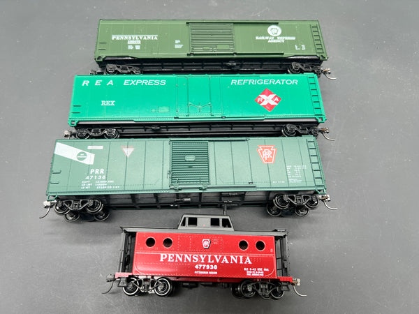 HO Scale Bargain Car Pack 82: 4 PRR Freight Cars HO SCALE USED