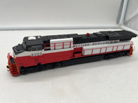 ATHEARN ATHG83066 WESTERN MARYLAND WM RED/WHITE CIRCUS ES44AC Diesel Locomotive 9023 HO SCALE  Like New