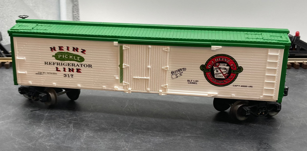 Lionel 6-16807 H.J. Heinz billboard reefer O SCALE Like New