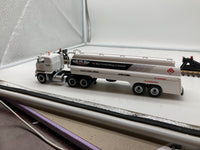 1/43 1:43 Iconic Replicas - 1959 International tanker Phillips 66 #43-0137 O SCALE Like New
