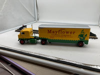 Iconic replicas IDD43-0031 1:43 scale 1955 Bullnose tractor with May Flower moving van trailer O scale NEW