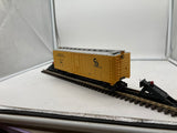 Lionel Chesapeake and Ohio standard O scale reefer car 6-17303 C&O freight NEW Damaged Box