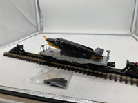 Lionel AT & SF flatcar with Beechcraft Bonanza airplane - 6-19430 - 1998 O SCALE NEW