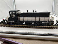 MTH Railking 30-20646-1 Pittsburgh & Lake Erie MP15DC Diesel Engine - Pittsburgh & Lake Erie #1594 With Proto-Sound 3.0. O SCALE NEW