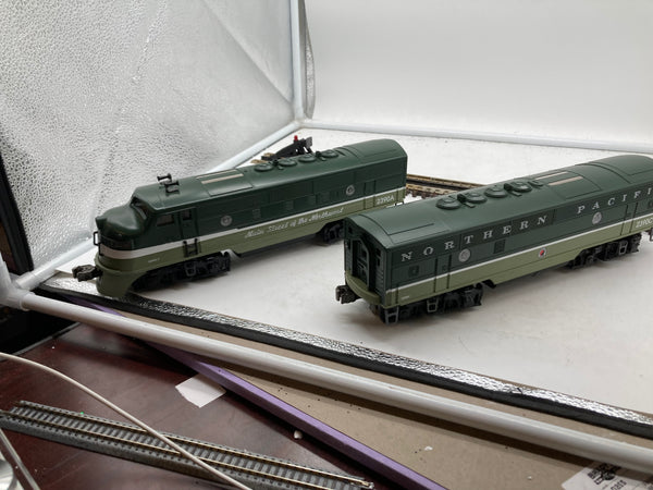 Lionel 6-18147 Northern Pacific F-3 A and B O SCALE NEW
