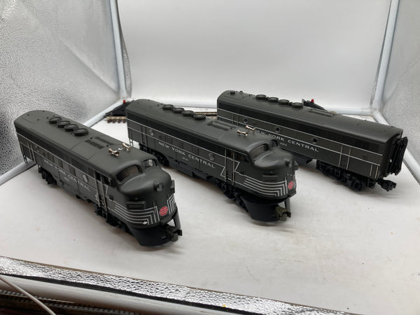 MTH Premier 20-2176-1 New York Central NYC Lightning Stripe F-3 ABA Cab No. 1608 . O SCALE Used Excellent Damaged Box