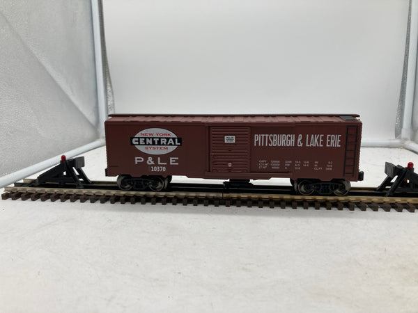Menards 279-5798 O Pittsburgh and Lake Erie New York Central boxcar O SCALE NEW Damaged Box