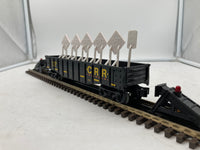 Lionel 6-84766 construction railroad gondola with construction signs O scale NEW