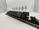 Lionel 6-84766 construction railroad gondola with construction signs O scale NEW