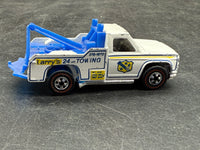 Hot Wheels Larry's 24 Hour Towing 1974 Tow Truck Redline