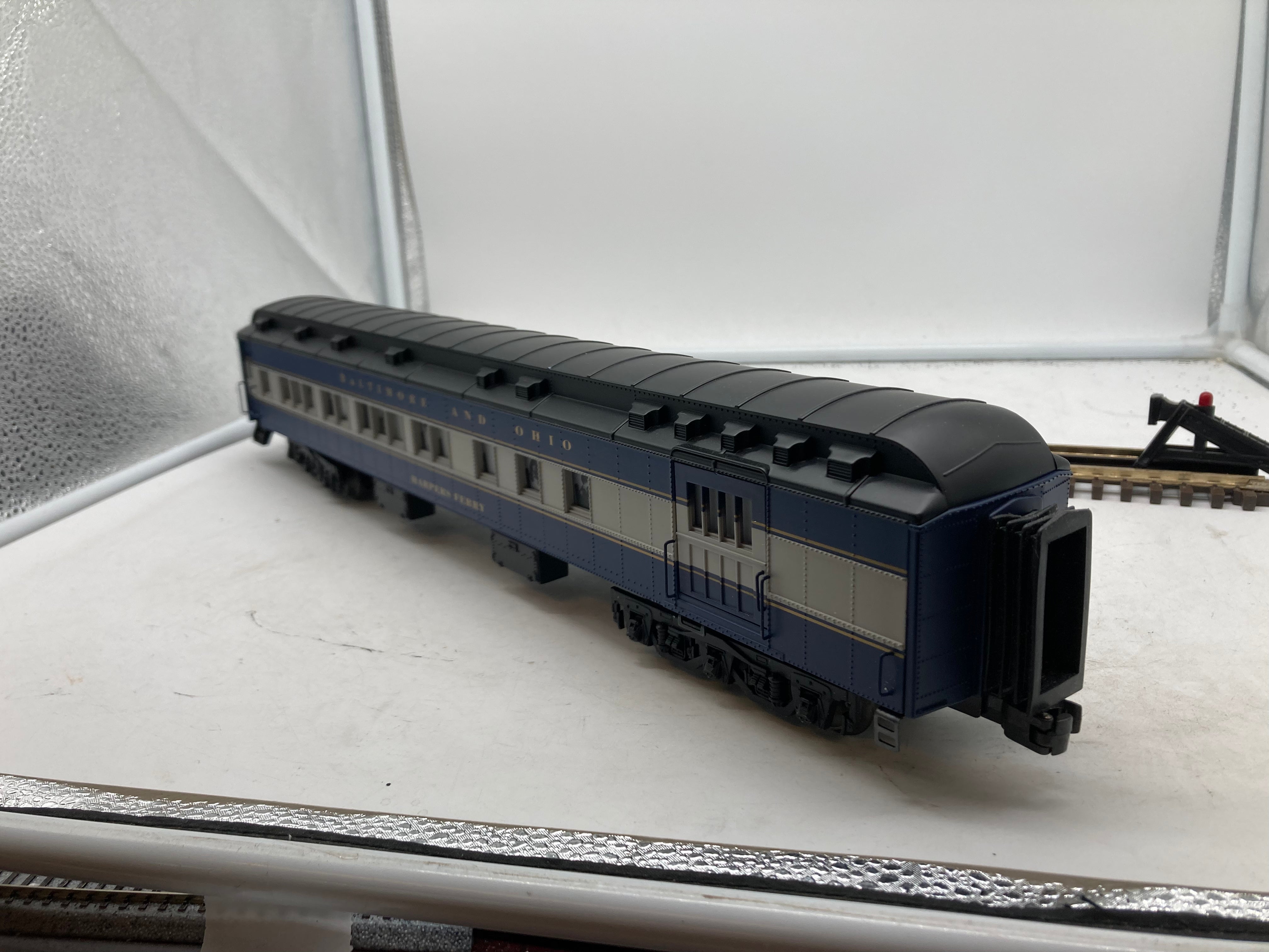 MTH Railking 30-2505-1 Pittsburgh Cab No. 1734 PCC Electric Street Car