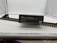 Walthers 920-100103 920-100124 UTLX 40' Funnel Flow Tank Car #75609 HO Scale NEW