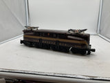 Lionel 6-38303 CONVENTIONAL CLASSIC PENNSYLVANIA GG1 TUSCAN 5-STRIPE #2340 O SCALE Used Excellent