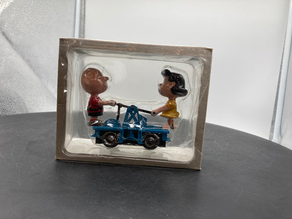 Lionel 6-18413 Operating Charlie Brown and Lucy Handcar O SCALE Like New