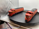 Williams SN-207  Southern Pacific Baldwin Shark Locomotive and Dummy SET O SCALE NEW