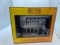 MTH Railking 30-9085 Train Store Single Story Corner Store. BUILDING O SCALE Like New