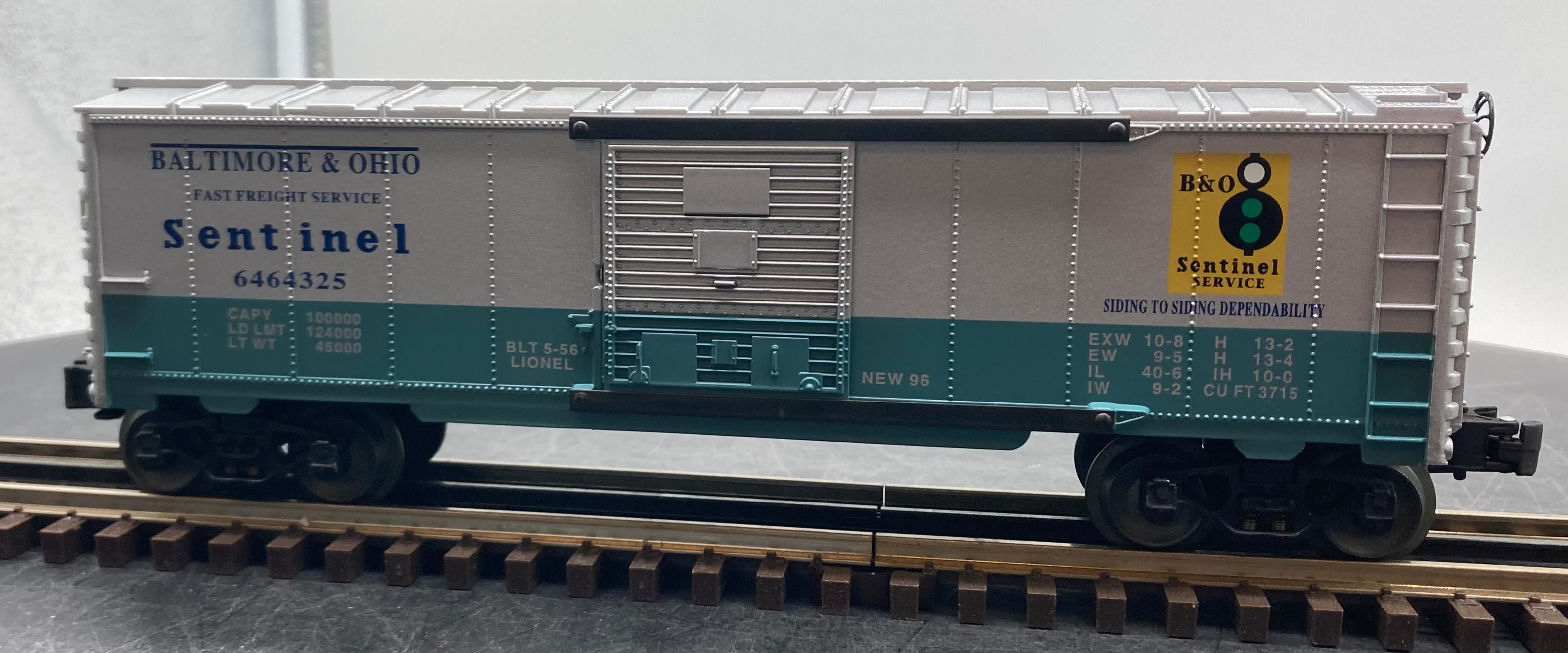 Lionel 6-19278 Baltimore & Ohio Sentinel Boxcar #6464325 O SCALE NEW