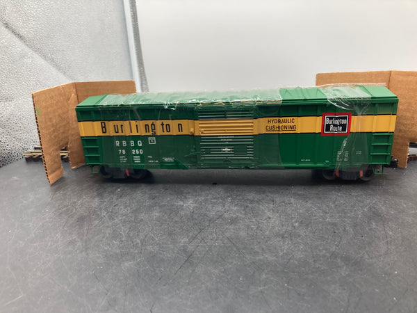 Weaver 78250 Burlington Boxcar O scale NEW
