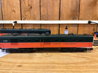 MTH 20-20227-1A, 20-20227-1B New Haven Diesel Engine and Powered B-Unit #0738 (Set of 2) O Scale NEW