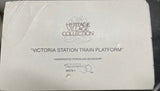 Department 56 5575-1 Victorian Station Train Platform Heritage Village Dickens' Village