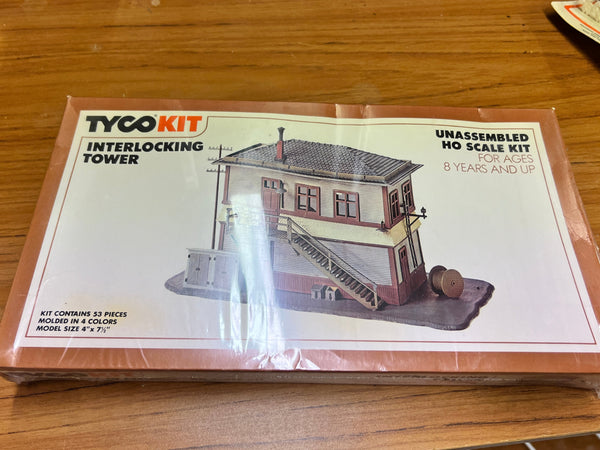 Tyco Interlocking Tower building Kit  Sealed HO SCALE