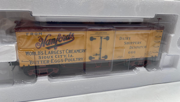Atlas O Scale Hanfords Creamery 36' Billboard Wood Reefer 8071-2 NEW