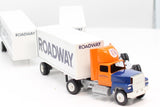 Winross 716 381 5638 Roadway Tractor w/triple trailers 1/64 SCALE Like New