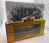 MTH Railking 30-7638 Auto Carrier Flat Car '67 Pontiac Firebird 400 - Turquoise Blue, Gold '70 Chevy Nova SS - Red, Beige O SCALE NEW