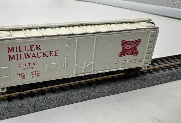 Con-Cor 40' Steel Reefer URTX 94728 001-105104 N SCALE Like New