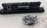 Athearn ATH72081 RTR SD40-2, Norfolk Southern NS #3306 diesel locomotive HO SCALE Like New